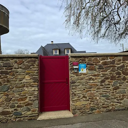 D'hote - La Capucine 3* Bazouges