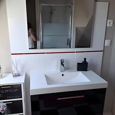 D'hote - La Capucine 3*