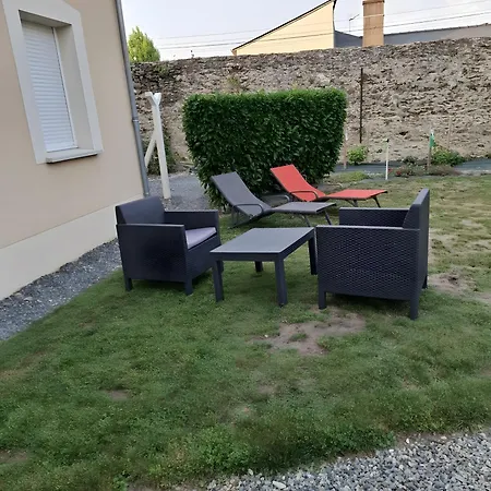 D'hote - La Capucine 3*